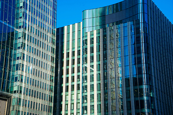 포토 JPG 해외이미지 외관 백그라운드 패턴 회사 비즈니스 건축양식 유리 추상 미래 바닥 사람없음 내부 건물 금융 빛 사무실 반사 탑 고층빌딩 황혼 방 도시 센터 야간 저녁 큼 런던 장면 지역 타운 철강 콘크리트 해외202008 해외포토 자연요소 건축물 건축 컨셉 무늬 재질 영국 빌딩 경제 일몰 크기 파일형식