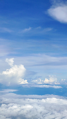 포토 JPG 해외이미지 구름 백그라운드 자연 하늘 날씨 사람없음 세로 파란색 빛 우주 환경 자유 흰색 정상 장면 천국 스카이라인 내추럴 해외202008 해외포토 자연요소 컬러 컨셉 생태계 파일형식