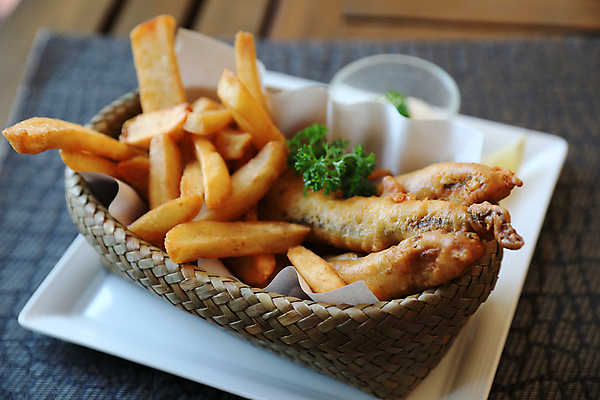 포토 JPG 해외이미지 음식 사람없음 바구니 영국음식 피쉬앤칩스 해외202008 해외포토 서양음식 파일형식