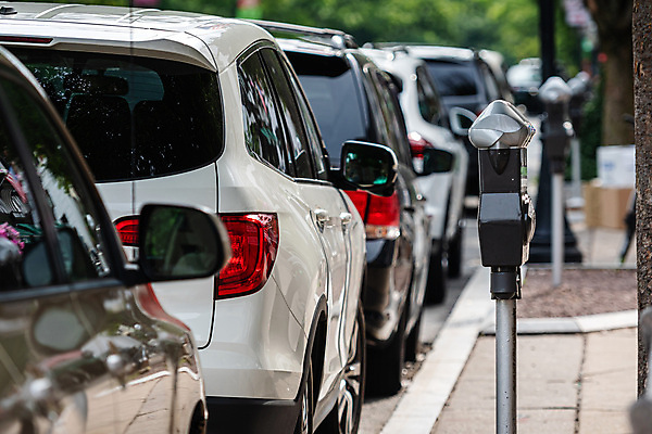 포토 JPG 해외이미지 도로 길 선 여행 돈 비즈니스 교통시설 자동차 거리 사람없음 야외 옆모습 우주 기계 거울 장비 운전 도시 티켓 소프트포커스 주차 묘사 보케 타운 일반 계량기 제비 타이머 길가 범퍼 블러 자동 줄서기 많음 해외202008 해외포토 육상교통 뷰포인트 교통 컨셉 모션 조류 촬영기법 재산 시설 파일형식