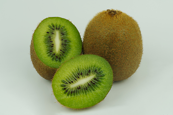 포토 JPG 해외이미지 음식 조각 백그라운드 다이어트 과일 부분 새로움 건강 씨앗 사람없음 초록색 흰색 신선 달콤 맛 먹기 흰배경 슬라이스 비타민 건강식 내추럴 고립 비타민C 숙성 채식주의자 카피스페이스 개조 해외202008 해외포토 식물 컬러 컨셉 모션 공백 채식 영양소 파일형식