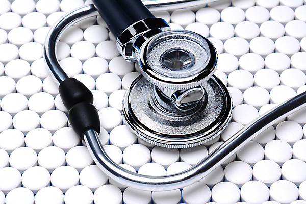 포토 JPG 해외이미지 청진기 건강 사람없음 파란색 알약 약 건강관리 의사 흰색 그룹 닫기 배열 오브젝트 처방 돌봄 마약 해외202008 해외포토 컬러 의학 의료기기 모션 관리 의료진 파일형식