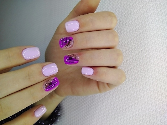 포토 JPG 해외이미지 직업 라이프스타일 손 디자인 여자 겨울 패턴 미술 사람없음 유행 상점 흰색 못 손톱관리 손톱 광택 아크릴 스타일 해외202008 해외포토 계절 컬러 무늬 재질 문화예술 사람 생활 신체부위 공구 네일아트 파일형식