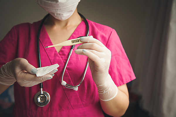 포토 JPG 해외이미지 직업 과학 장갑 청진기 병원 실험 가면 사람없음 약 건강관리 중국 펼침 간호사 의사 환경오염 호흡기관 바이러스 질병 온도계 체온계 측정 예방 감염 온도 백신 인플루엔자 전염병 증상 세계보건기구 해외202008 해외포토 잡화 아시아 컨셉 의학 의료기기 모션 건강 관리 의료진 장기_의학 파일형식