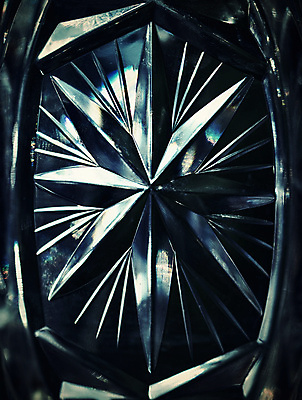 포토 JPG 해외이미지 모양 별 백그라운드 유리 추상 사람없음 파란색 반사 검은색 어둠 흰색 투명 질감 해외202008 해외포토 자연요소 컬러 무늬 재질 파일형식