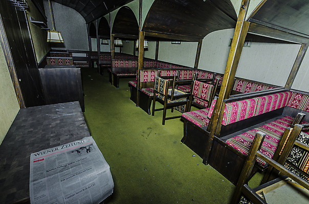 포토 JPG 해외이미지 벽 건축양식 창문 주택 이야기 사람없음 건물 탐험 역사 빌라 천연기념물 발견 떠남 무인 옛날 파멸 해외202008 해외포토 건축물 건축 컨셉 모션 파일형식 소멸