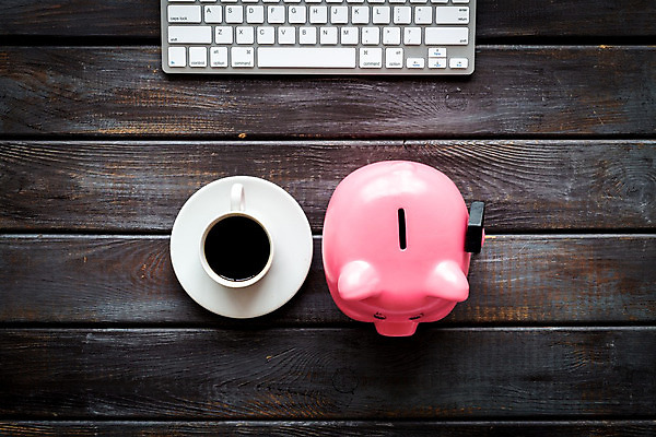 포토 JPG 해외이미지 직업 디자인 컨셉 돈 인터넷 비즈니스 사업가 사람없음 금융 컴퓨터 사무실 디지털 키보드 업무 네트워크 만들기 수익 온라인 전자상거래 경영 수입 프리랜서 해외202008 해외포토 모션 경제 전자제품 작업 재산 파일형식