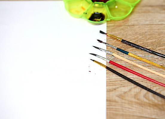 포토 JPG 해외이미지 디자인 종이 백그라운드 학교 탁자 문구용품 수채화 직장 창조 미술 취미 사람없음 목재 그래픽 장식 세트 컬러풀 우주 공책 페인트 공백 흰색 도구 붓 업무 그리기 작업실 팔레트 정상 디자이너 책상 그림 예술가 화가 위치 거짓 파스텔톤 목업 해외202008 해외포토 나무 직업 교육 컬러 가구 회사 재료 모션 문화예술 작업 오브젝트 파일형식