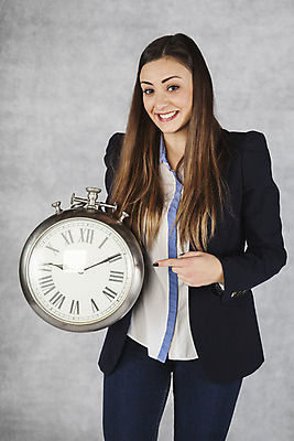 포토 JPG 해외이미지 직업 라이프스타일 손 행복 시계 회사 비즈니스 성공 한명 미소 달리기 기쁨 잡기 시간 비즈니스우먼 종업원 심볼 만족 경영자 리더 쇼 야근 주인 고립 해외202008 해외포토 1 여자 감정 컨셉 모션 표정 사람 생활 신체부위 업무 직장인 파일형식