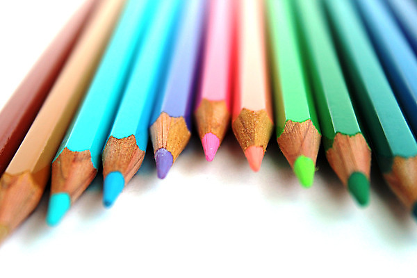 포토 JPG 해외이미지 디자인 교육 파도 분홍색 백그라운드 컨셉 무지개 학교 벽지 프레임 창조 미술 서기 경사 사람없음 목재 가로 파란색 컬러풀 연필 흰색 그룹 센터 다발 오브젝트 그림 질감 역동적 평행 고립 스펙트럼 줄서기 해외202008 해외포토 자연요소 나무 바다 컬러 재료 모션 문화예술 학용품 필기구 파일형식