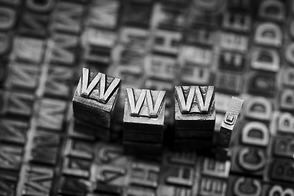 포토 JPG 해외이미지 컨셉 인터넷 비즈니스 통신 사람없음 컴퓨터 연결 편지 언론 전자상거래 인터넷주소 개발 해외202008 해외포토 전자제품 파일형식