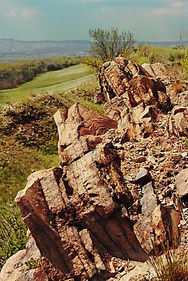 포토 JPG 해외이미지 나무 식물 구름 밭 자연 하늘 산 건조 풍경 사람없음 야외 초록색 파란색 빛 갈색 노란색 안개 벨트 가을 바위 흰색 뜨거움 숲 언덕 질감 흐림 삼림지대 석판 스텝 수평선 해외202008 해외포토 자연요소 잡화 계절 컬러 농업 날씨 돌_바위 생태계 파일형식