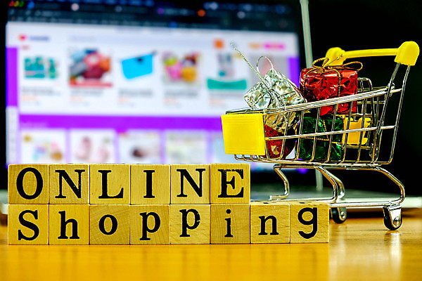 포토 JPG 해외이미지 디자인 백그라운드 컨셉 돈 인터넷 비즈니스 주택 선물 사람없음 금융 노트북 컴퓨터 상자 글로벌 세일 바구니 상점 디지털 공책 웹 카트 네트워크 신용카드 시장 구매 상품 가격 사이버 고객 서비스 무역 상업 전자 소매 온라인 전자상거래 마케팅 매각 분배 해외202008 해외포토 산업 문구용품 건물 경제 전자제품 쇼핑 재산 파일형식