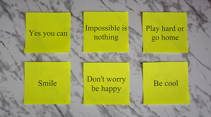 포토 JPG 해외이미지 디자인 배너 교육 종이 선 백그라운드 컨셉 스티커 일러스트 비즈니스 텍스트 통신 가족 추상 새로움 새해 아이디어 사랑 사람없음 단어 사무실 노란색 라벨 쪽지 공백 정보 달력 최고 업무 신용카드 메시지 계획 포스트잇 고립 어려움 조언 생존 목차 자극 해외202008 해외포토 문자 감정 컬러 무늬 관계 프레임 금융 메모지 작업 파일형식