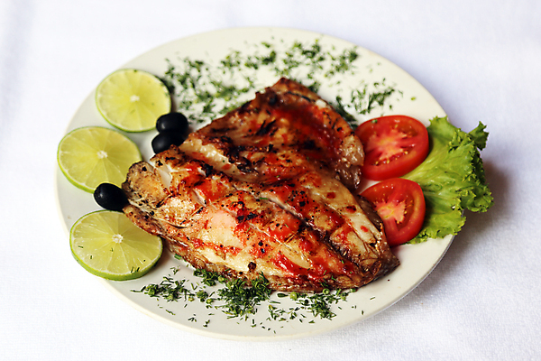 포토 JPG 해외이미지 전통 식기 접시 문화 음식 빵 채소 재료 부분 불 파슬리 건강 마늘 육류 어류 요리 사람없음 주방 요식업 식당 식사 저녁식사 튀김 시골 신선 뜨거움 맛 수프 향신료 준비 러시아 서빙 레시피 점심식사 딜 러시아인 삶기 식욕 우크라이나 전국 핸드메이드 맛있는 해외202008 해외포토 자연요소 서양인 유럽 산업 컨셉 식재료 상점 수중동물 향미료 파일형식