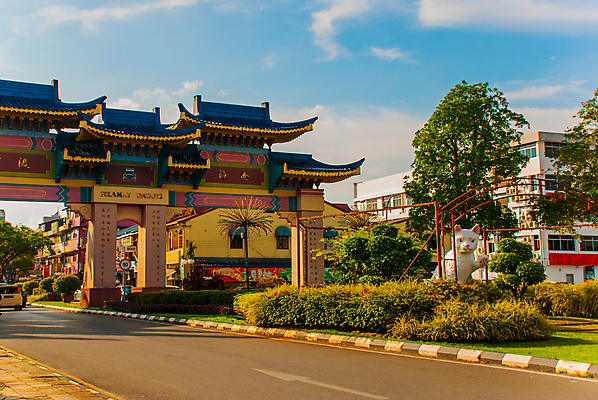 포토 JPG 해외이미지 전통 아시아 종교 문화 조각 여행 불교 건축양식 동양인 사람없음 장식 빨간색 컬러풀 믿음 중국 기도 용 사찰 오픈 역사 황금 5월 환영 말레이시아 옛날 해외202008 해외포토 건축 감정 나라 컬러 종교건축 인종 날짜 파일형식