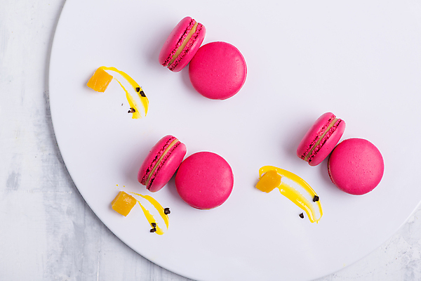 포토 JPG 해외이미지 접시 디저트 사람없음 마카롱 맛있는 해외202008 해외포토 식기 음식 파일형식