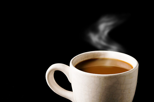 포토 JPG 해외이미지 모양 커피 음료 음식 백그라운드 사람없음 컵 반사 갈색 우주 초콜릿 검은색 어둠 카페 흰색 뜨거움 도자기 가득함 오브젝트 싱글 심플 라떼 백자 카페인 해외202008 해외포토 식기 컬러 디저트 상점 파일형식