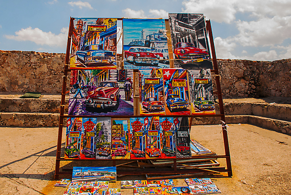 포토 JPG 해외이미지 모자 전통 라이프스타일 디자인 여행 백그라운드 비즈니스 휴가 거리 선물 미술 사람없음 내부 장식 여름 도시풍경 컬러풀 판매 여행객 상점 미국 도시 시장 구매 고객 그림 기념품 먼지 쿠바 소매 해외202008 해외포토 잡화 계절 컬러 북아메리카 문화예술 사람 풍경 생활 쇼핑 중앙아메리카 오브젝트 파일형식