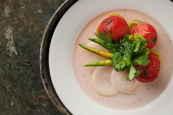 포토 JPG 해외이미지 전통 접시 디자인 아시아 문화 음식 백그라운드 잎 토마토 채소 고추 탁자 양파 쟁반 동양인 사람없음 장식 금속 주방 수확 골동품 흰색 수프 정상 먹기 동쪽 놋쇠 삶기 옛날 해외202008 해외포토 식물 식기 나라 컬러 가구 농업 모션 재질 인종 방향 파일형식