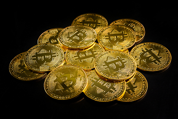 포토 JPG 해외이미지 백그라운드 컨셉 돈 비즈니스 성공 사람없음 금융 경제 쌓기 금속 디지털 동전 웹 저축 네트워크 황금 상패 심볼 오브젝트 사인 무역 투자 상업 전자 이익 토막 전자상거래 마케팅 보너스 수입 경제학 해외202008 해외포토 교육 산업 인터넷 모션 재질 재산 상_우승 파일형식