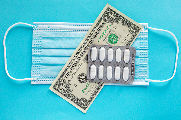 포토 JPG 해외이미지 직업 백그라운드 컨셉 탁자 건강 병원 가면 안전 사람없음 치료 알약 약 업무 열 수술 호흡기관 바이러스 보호 질병 측정 예방 감염 온도 돌봄 인플루엔자 전염병 해외202008 해외포토 가구 의학 모션 작업 장기_의학 파일형식