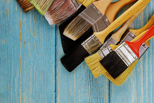 포토 JPG 해외이미지 직업 디자인 벽 가사 장신구 아파트 주택 사람없음 내부 목재 장식 우주 페인트 방 장비 기구 공구 붓 수리 그림 페인트붓 화가 부활 유지 복원 업그레이드 해외202008 해외포토 나무 재료 건물 도구 파일형식