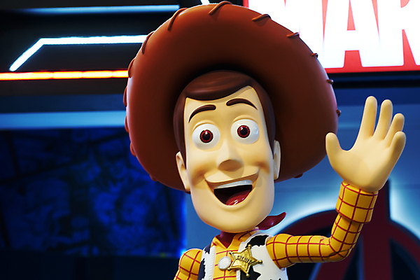 포토 JPG 해외이미지 모델 캐릭터 전통 손 디자인 행복 어린이 여행 포즈 백그라운드 태국 하늘 휴가 프레임 이야기 소년 사람없음 초록색 컬러풀 장난감 조각상 숫자 우주 외계인 흰색 인사 잡기 달콤 만화 수집 영화 방콕 슛 고립 무한 해외202008 해외포토 문자 남자 감정 아시아 컬러 모션 문화예술 사람 신체부위 조형물 미확인물체 예절 맛 파일형식