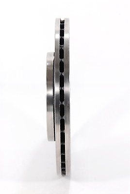 포토 JPG 해외이미지 산업 도로 부분 교통시설 자동차 새로움 안전 사람없음 세트 금속 바퀴 쌍 수리 제조 은색 브레이크 서비스 짐차 정비공 느림 패드 그만 자동 철강 해외202008 해외포토 길 육상교통 컬러 교통 컨셉 재질 기술자 시설 파일형식