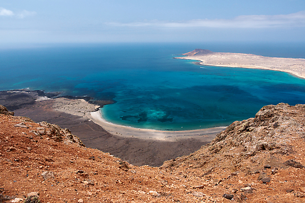 포토 JPG 해외이미지 구름 공원 유럽 바다 섬 여행 자연 하늘 휴가 산 안테나 파노라마 풍경 사람없음 야외 물 여름 파란색 여행객 스페인 언덕 화산 대서양 발견 스페인어 절정 해외202008 해외포토 자연요소 계절 공공시설 나라 컬러 통신 촬영기법 사람 생태계 파일형식