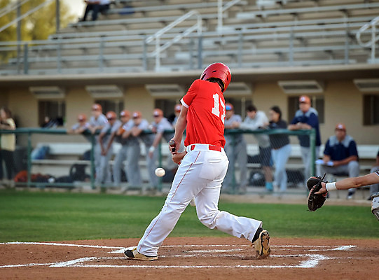 포토 JPG 해외이미지 스포츠 포즈 장갑 유니폼 밭 공 놀이 주택 안전 소년 사람없음 10대 달리기 경쟁 경기장 야구 게임 잡기 우승 던지기 미끄럼틀 절도 그네 박쥐 점수 포수 대회 유리주전자 때리기 스트라이크 플레이어 해외202008 두드리기 해외포토 잡화 옷 남자 어린이 컨셉 농업 포유류 스포츠시설 모션 청소년 유리 주전자 건물 구기 야구선수 최고 범죄 놀이기구 파일형식