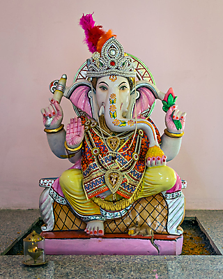 포토 JPG 해외이미지 손 아시아 종교 문화 조각 여행 백그라운드 추상 코끼리 미술 동양인 사람없음 장식 컬러풀 조각상 숫자 머리 화목 흰색 기도 사찰 영혼 황금 인도인 심볼 신화 고립 귀족 숭배 신앙심 힌두교 해외202008 해외포토 외국인 문자 나라 컬러 컨셉 무늬 포유류 종교건축 문화예술 인종 신체부위 조형물 파일형식