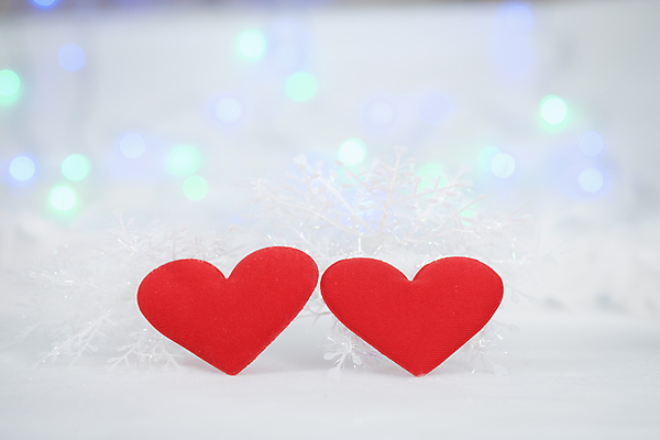 포토 JPG 해외이미지 모양 전통 계절 행복 리본 분홍색 백그라운드 크리스마스 겨울 휴가 새로움 기념 발렌타인데이 선물 사랑 사람없음 장식 빨간색 파란색 빛 상자 파티 우주 보라색 축제 놀람 기쁨 회색 덮개 하트 축하 인사 신용카드 생일 소프트포커스 12월 연도 오브젝트 활 보케 패키지 마법 노엘 해외202008 해외포토 기념일 감정 컬러 컨셉 데이이벤트 촬영기법 표정 이벤트 금융 뚜껑 예절 날짜 파일형식