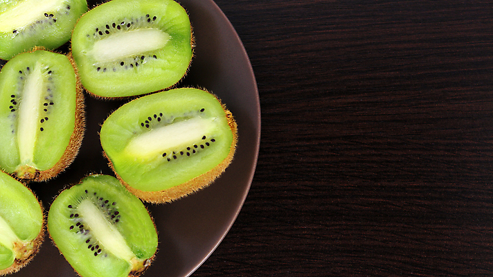 포토 JPG 해외이미지 음식 조각 다이어트 과일 자연 키위 씨앗 사람없음 초록색 흰색 신선 달콤 자르기 질감 슬라이스 내추럴 고립 숙성 비건 맛있는 해외202008 해외포토 식물 컬러 모션 건강 맛 생태계 채식주의자 파일형식