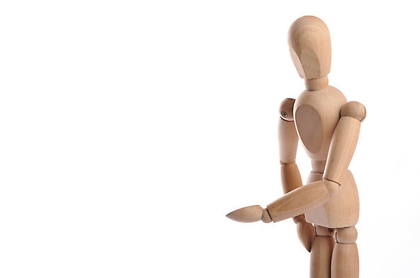 포토 JPG 해외이미지 사람없음 목재 손내밀기 목각인형 해외202008 해외포토 나무 인형 재료 손짓 파일형식