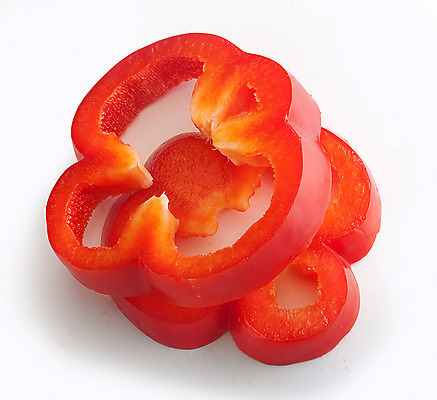 포토 JPG 해외이미지 클리핑패스 음식 조각 채소 파프리카 요리 사람없음 빨간색 식사 신선 자르기 날것 후추 고립 조감도 해외202008 해외포토 컬러 모션 향신료 파일형식