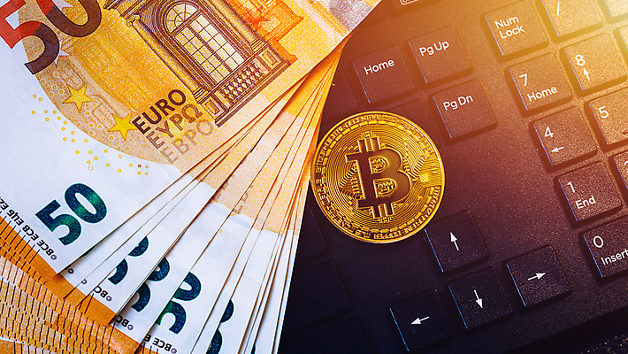 포토 JPG 해외이미지 백그라운드 지폐 돈 인터넷 비즈니스 사람없음 금융 경제 디지털 동전 웹 유로 시장 황금 구매 심볼 무역 투자 상업 전자 환율 토막 전자상거래 가상 해외202008 해외포토 산업 쇼핑 재산 파일형식