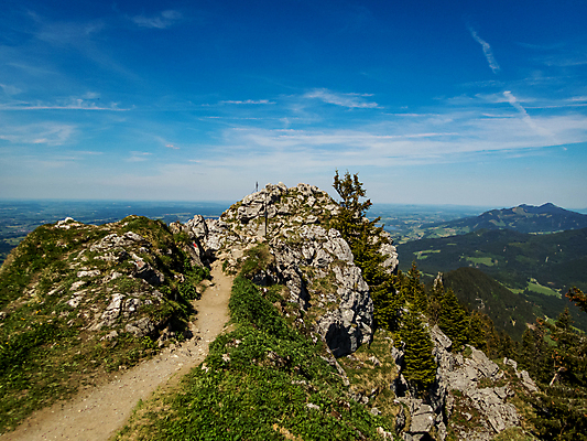 포토 JPG 해외이미지 계절 공원 여행 자연 휴가 산 파노라마 이끼 미소 사람없음 야외 초록색 여름 햇빛 맑음 트래킹 하이킹 낭만 흐름 가을 시골 정상 숲 편안함 알프스 천연기념물 내추럴 절정 바이에른 해외202008 해외포토 공공시설 유럽 컬러 컨셉 레저 날씨 독일 촬영기법 표정 태양 감각 생태계 파일형식