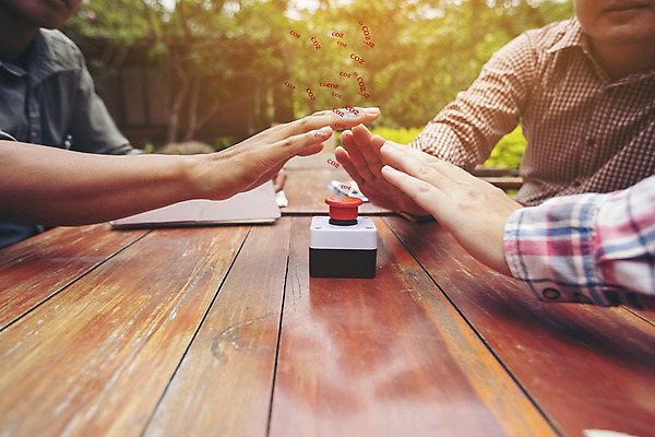 포토 JPG 해외이미지 손 디자인 지구 벽 백그라운드 컨셉 비즈니스 손가락 주택 실내 사람없음 내부 초록색 빛 환경 힘 장비 에너지 흰색 닫기 콘센트 보호 연결 플라스틱 사인 시작 에코 회전 언론 멀리 스위치 그만 생태학 제어 공급 해외202008 해외포토 교육 컬러 모션 재질 건물 신체부위 파일형식