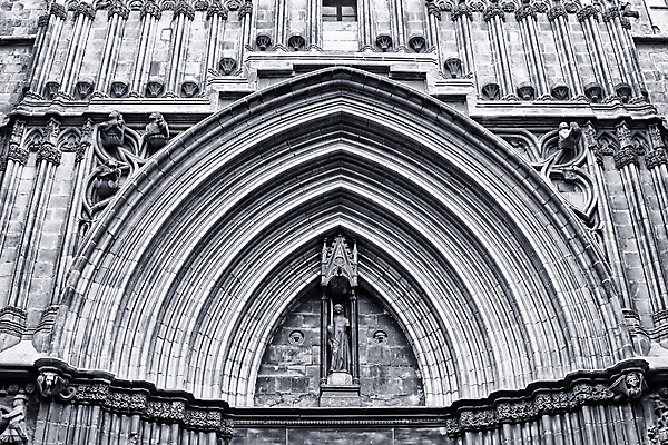 포토 JPG 해외이미지 외관 종교 문화 십자가 건축양식 사람없음 건물 장식 성당 교회 천주교 바위 기도 영혼 역사 스페인 성자 천장 아치 신성 바르셀로나 고딕 옛날 웅장함 제단 해외202008 해외포토 건축물 건축 유럽 종교건축 돌_바위 파일형식