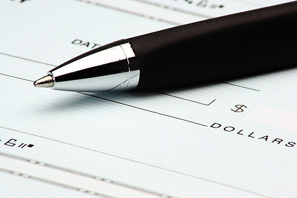 포토 JPG 해외이미지 돈 비즈니스 사람없음 초록색 금융 경제 빛 펜 달러 검은색 공백 재산 구매 상업 서명 회계 계산서 월급 자금 해외202008 해외포토 컬러 쇼핑 필기구 파일형식