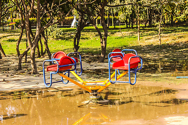 포토 JPG 해외이미지 나무 공원 행복 어린이 모래 스포츠 백그라운드 벤치 일러스트 학교 놀이 하늘 풍경 사람없음 야외 빨간색 초록색 여름 파란색 세트 컬러풀 장난감 운동 노란색 계단 정원 봄 유치원 장비 게임 도시 미끄럼틀 놀이터 그네 지역 고립 땅바닥 해외202008 해외포토 식물 계절 공공시설 교육 감정 컬러 의자 바닥 건강 사람 놀이기구 파일형식