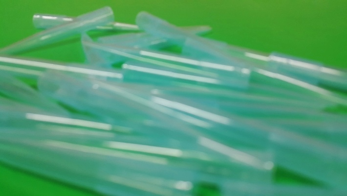 포토 JPG 해외이미지 과학 실험 사람없음 파란색 장비 도구 투명 액체 실험실 끝 생명공학 연구원 생물학 최초 보충 멀티 신발장 영양소 피펫 화학약품 살균 해외202008 해외포토 직업 교육 컬러 의학 실험기구 화학 물질 파일형식