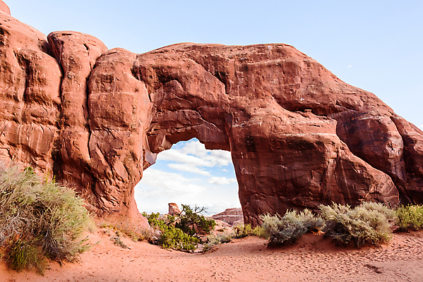 포토 JPG 해외이미지 공원 모래 자국 하늘 산 건조 국립공원 풍경 사람없음 빨간색 파란색 강 골짜기 미국 목장 오픈 파편 아치 암초 멀리 내추럴 고고학 세이지 콜로라도 막 해외202008 해외포토 공공시설 교육 컬러 북아메리카 자연 파일형식