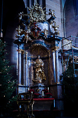 포토 JPG 나무 해외풍경 해외 건축물 건축 유럽 종교 외국문화 해외건축 종교건축 천사 독일 실내 사람없음 건물 장식 세로 관광지 세계 조각상 기둥 작품 보름스 보름스대성당 청동상 국내포토 식물 나라 문화 여행 미술 풍경 내부 조형물 성당 파일형식