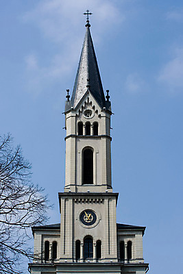 포토 JPG 주간 나무 구름 해외풍경 해외 건축 유럽 종교 외국문화 십자가 해외건축 종교건축 하늘 독일 사람없음 야외 건물 세로 관광지 세계 교회 시계탑 콘스탄츠 국내포토 자연요소 식물 건축물 나라 문화 여행 풍경 탑 파일형식