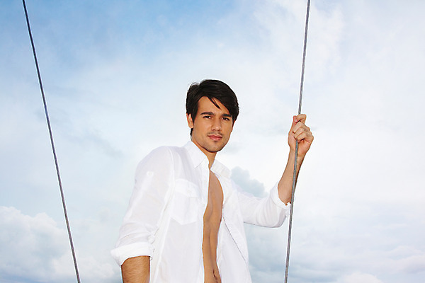 포토 JPG 주간 서양인 구름 모델 해외기획촬영 남자 여유 바다 해외여행 여행 포즈 기획촬영 2009년태국 셔츠 요트 파타야 태국 하늘 휴가 휴식 한명 서기 사람 상반신 20대 성인 야외 여름 여름휴가 바캉스 흰색 남자만 남자한명만 성인남자만 청년만 청년남자만 청년남자한명만 성인한명만 성인남자한명만 성인만 국내포토 자연요소 외국인 1 해외 계절 감정 아시아 컬러 컨셉 상의 배_교통 모션 청년 파일형식 여름_계절