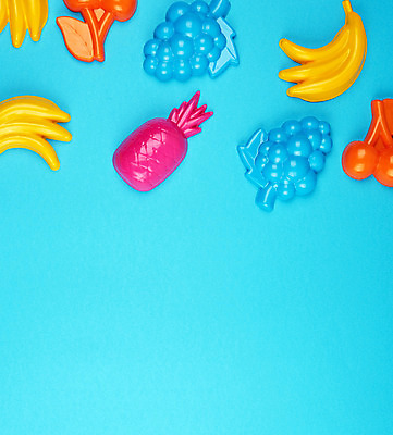 포토 JPG 해외이미지 놀이 포도 프레임 바나나 사람없음 세트 컬러풀 장난감 체리 파인애플 해외202008 해외포토 컬러 과일 열대과일 파일형식