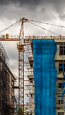 포토 JPG 해외이미지 산업 건축양식 사람없음 건물 장비 땅 기중기 공학 해외202008 해외포토 건축물 교육 건축 중장비 파일형식