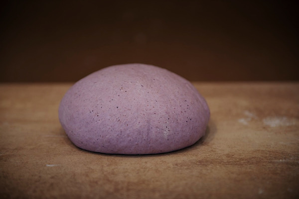 포토 JPG 해외이미지 모양 손 음식 빵 백그라운드 재료 공 탁자 피자 파스타 건강 요리 사람없음 목재 주방 요리사 식사 빵집 흰색 신선 작업 가루 밀 굽기 준비 날것 반죽 만들기 밀가루 레시피 밀가루반죽 덩어리 이스트 제빵사 특별함 페스츄리 핸드메이드 해외202008 해외포토 나무 직업 컬러 가구 컨셉 모션 곡류 패스트푸드 서양음식 신체부위 상점 구이 파일형식